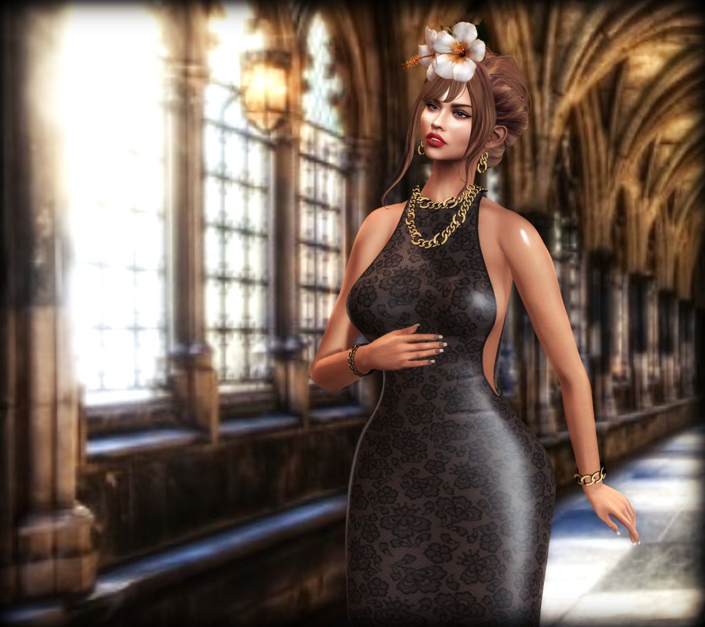 #586 Isabella Gown – Sunday Whitewood
