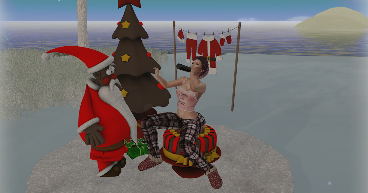 Aerlinniel's Adventures : Just One More Sip, Santa!