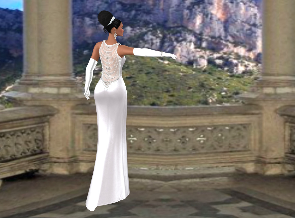 Precious As A Pearl – The Wanton Wardrobe