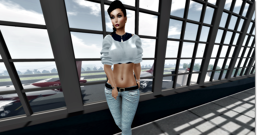 Fashion-Style-Glam: *Walking through the airport*