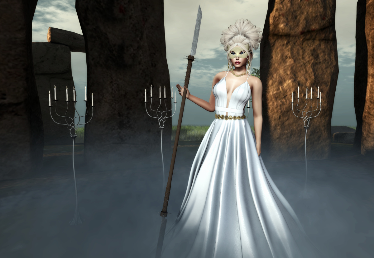Time to cast a spell – Isabelle Cheren