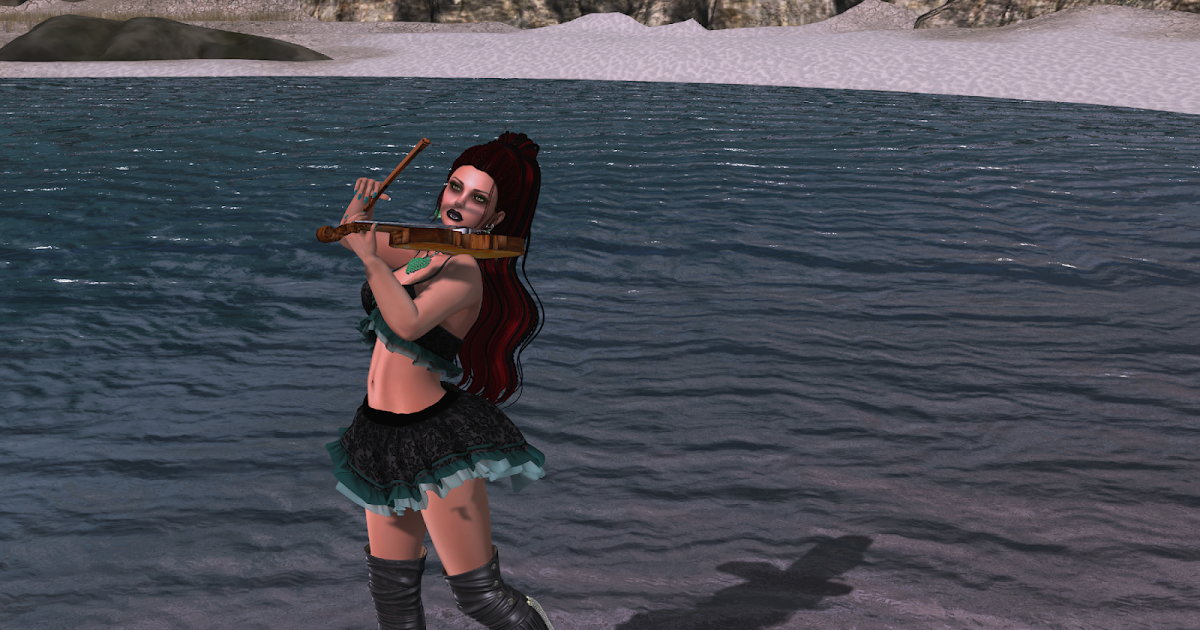 AeR'S GoTh/FaNtAsY/RiSqUe SiDe: Gothic Doll
