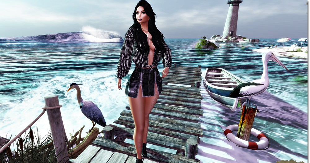 Fashion-Style-Glam: *Afternoon at the seaside*