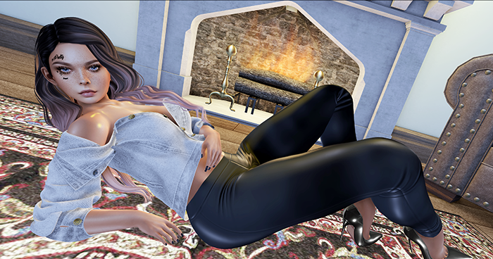 Fashion Flair SL:   ✰  497  ✰ Fireplace..