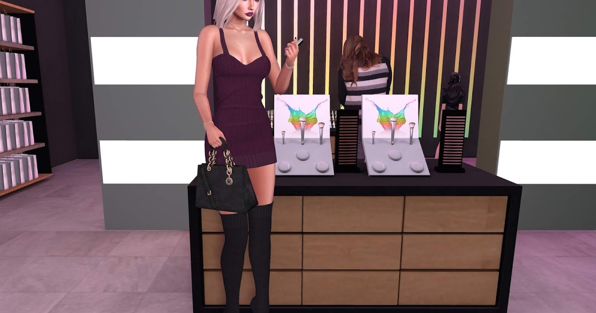 Aziza Style: ❤ Sexy Laury