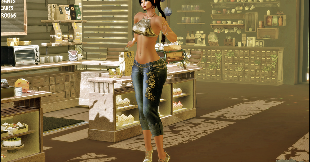 Fashion-Style-Glam: *A coffe?*