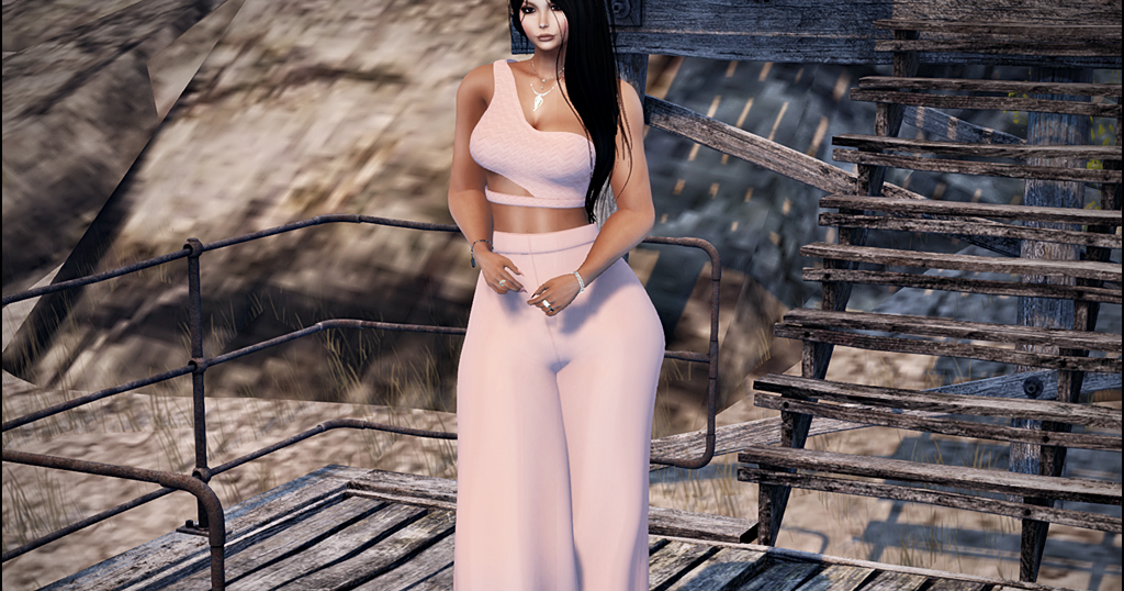 Fashion-Style-Glam: *GIFT Shoes and more*