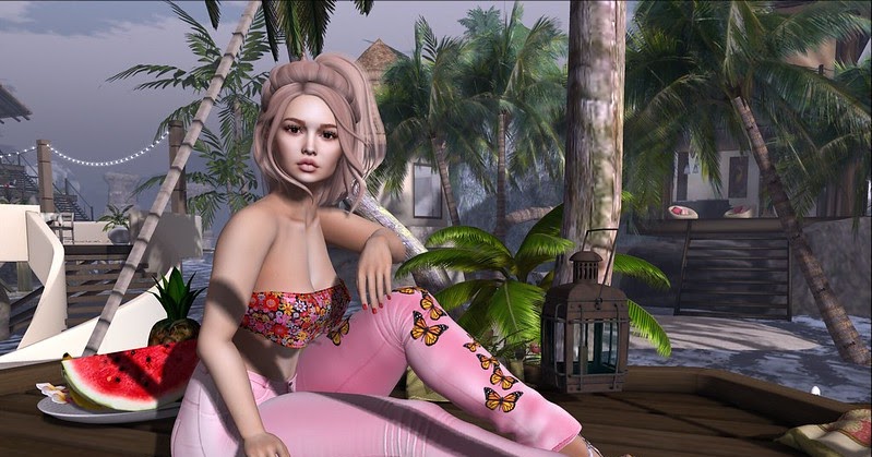 Fashion Flair SL: ❥ 532❥  Enjoying my favorite place..