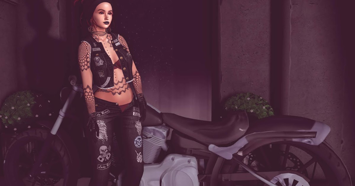 Aziza Style: ❤ Twilight Biker