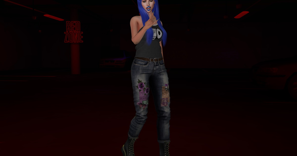Aerlinniel's Adventures - Gothic: Lost in a Parking Garage with Mischevious Thoughts