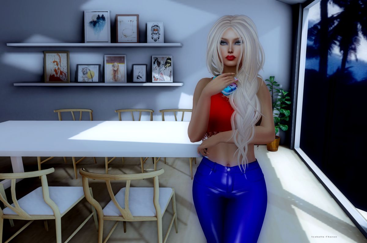 All dressed up and nowhere to go – Isabelle Cheren
