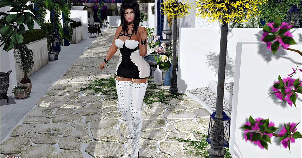Fashion-Style-Glam: *Back and renewed*