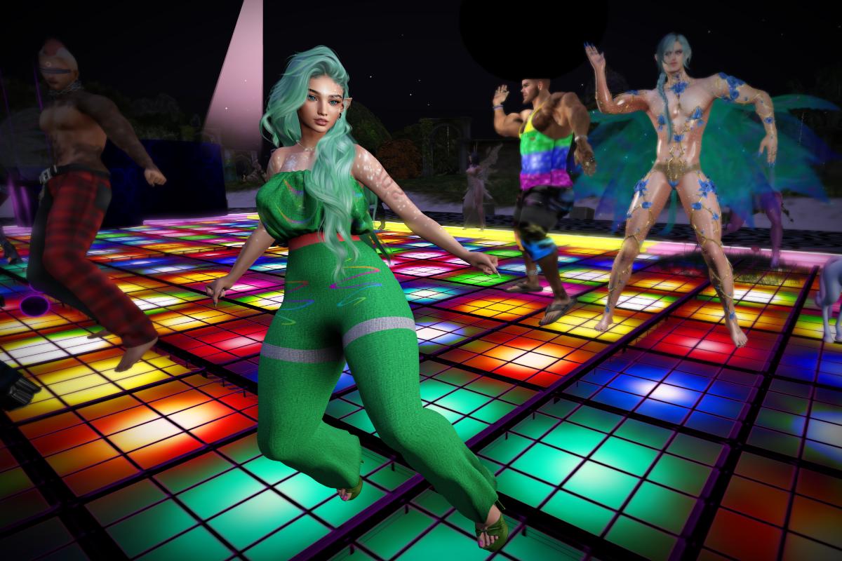 1006 – Dancing the Night Away! | The Foxclaw Post
