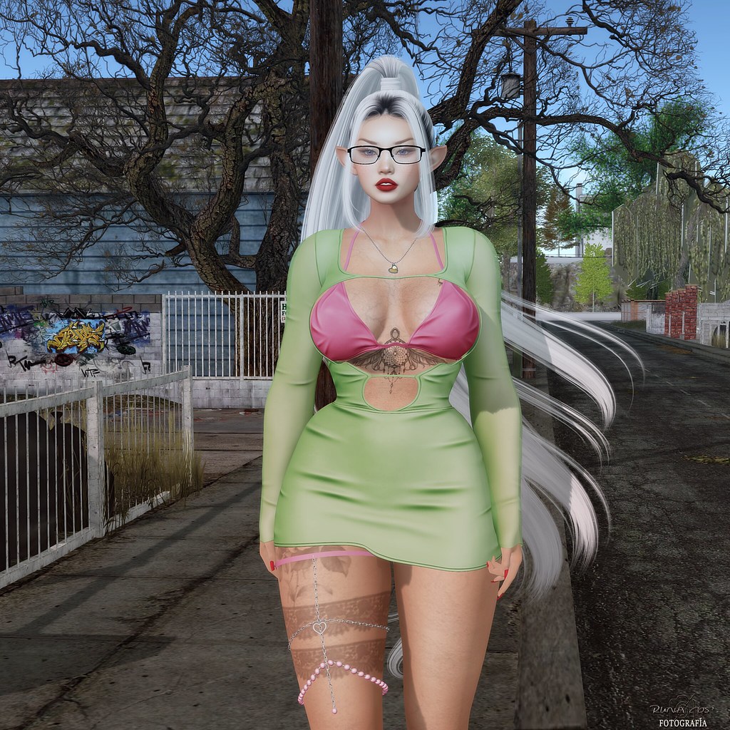 3113 | *Stars*Fashion* Anna Available for LaraX - PetiteX, L… | Flickr