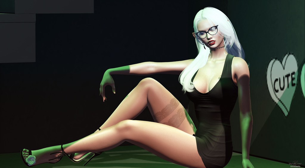 3527 | ..Mutresse... Alena Dress Available for Lara / Petite… | Flickr