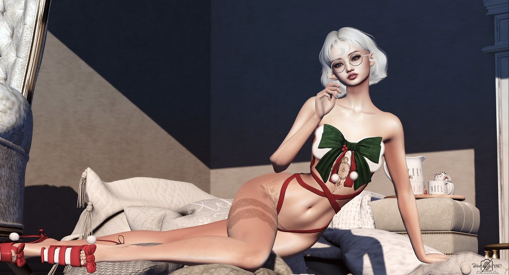 3569 | - pOOnsh - Elvy Xmas Bow ✦ Reborn, Waifus, Legacy, Pe… | Flickr