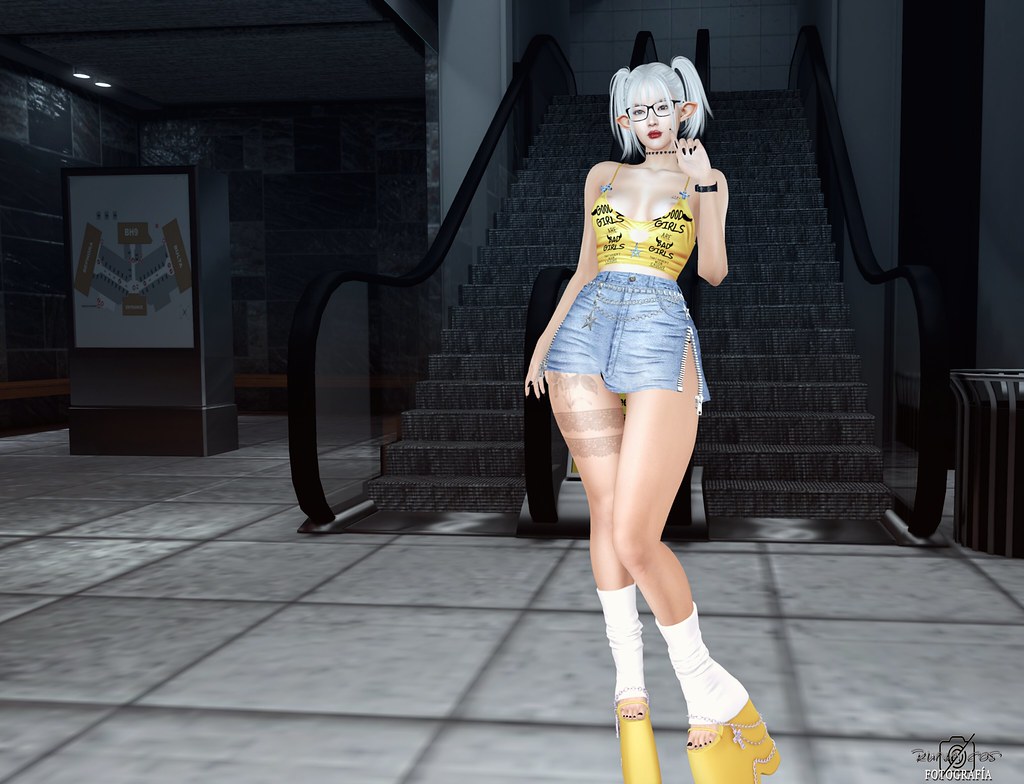 3656 | SCANDALIZE DIDI SET Sizes (HEELS SOLD SEPARATELY)(SET… | Flickr